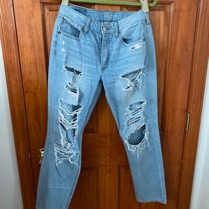 AE Distressed Tomgirl Jeans